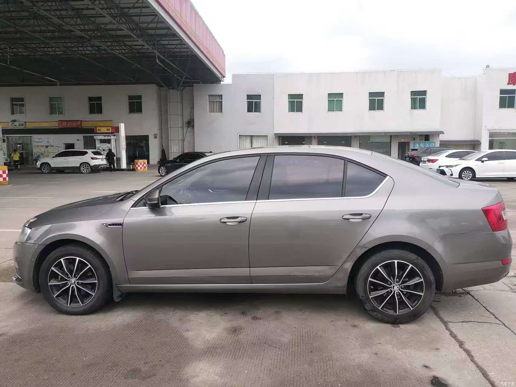 Skoda Octavia, 2016 6