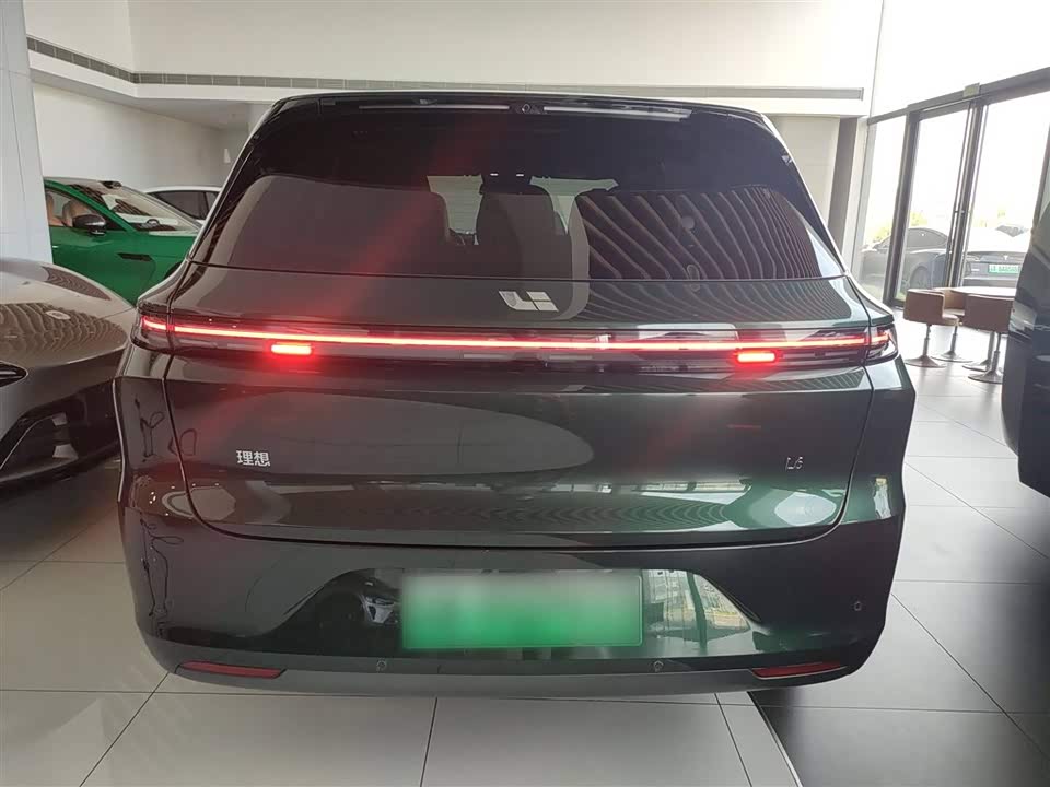 Li Auto Ideal L6