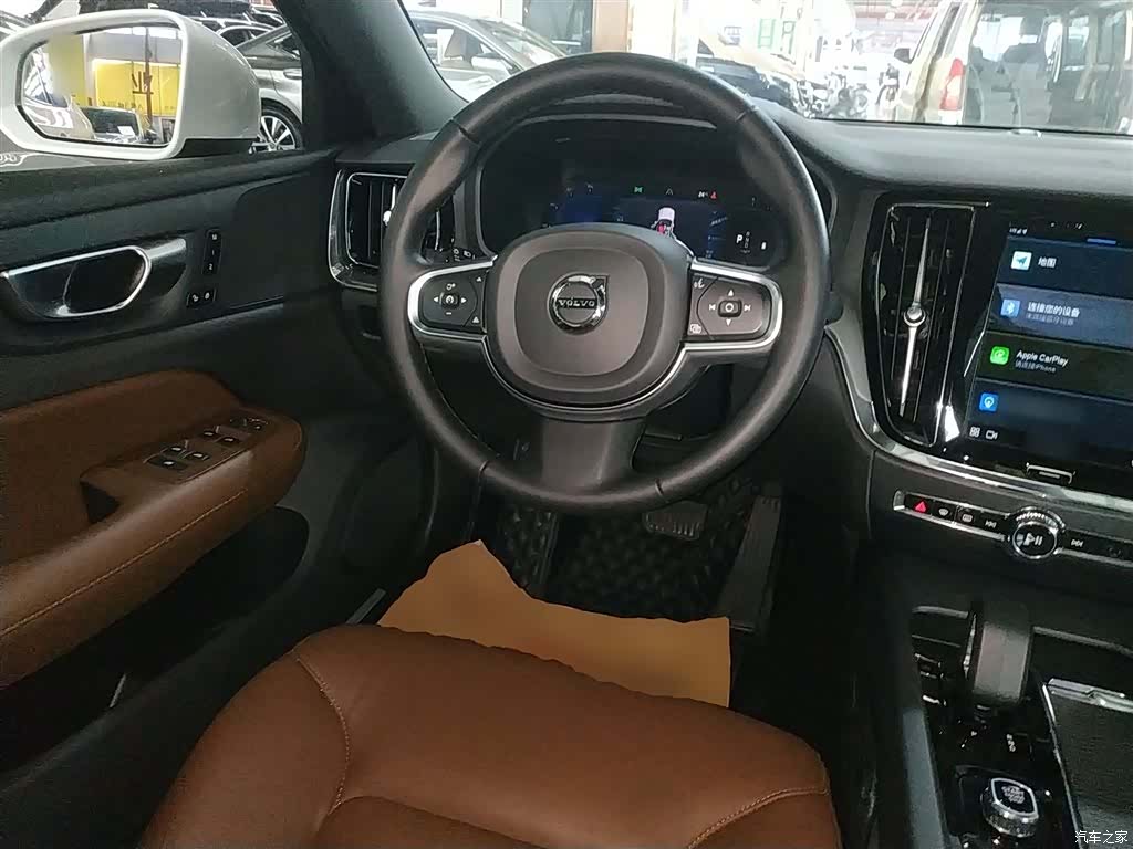 Volvo S60, 2024 11