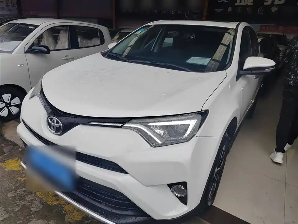 Toyota RAV4 Rongfang