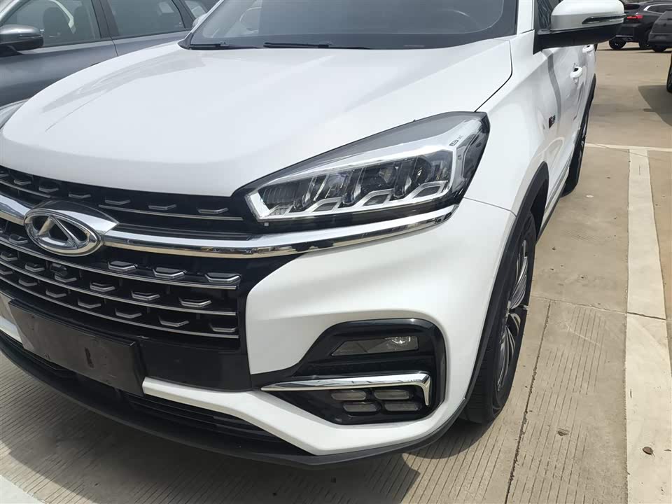 Chery Tiggo 8