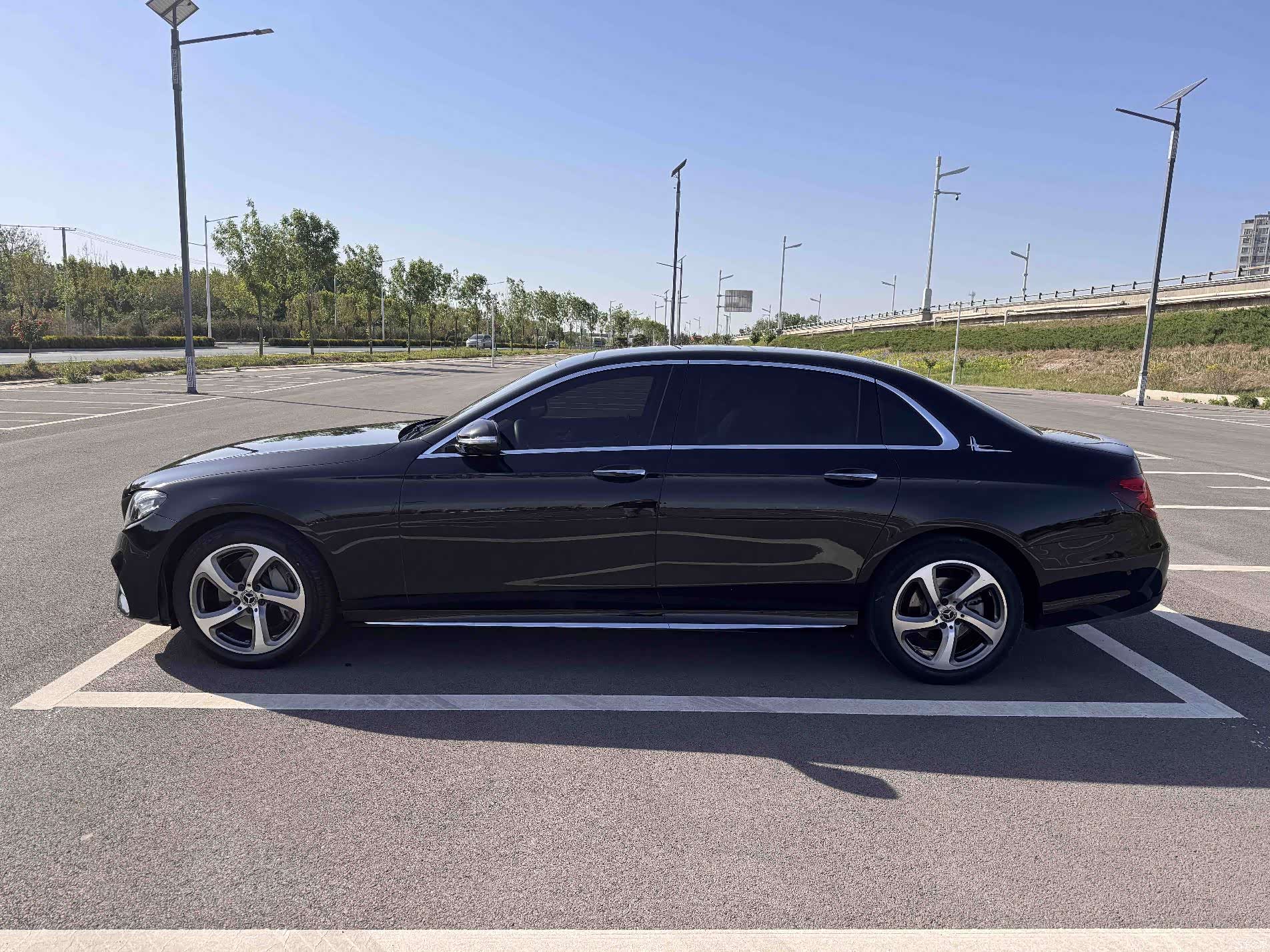 Mercedes-Benz E-Class, 2019 6