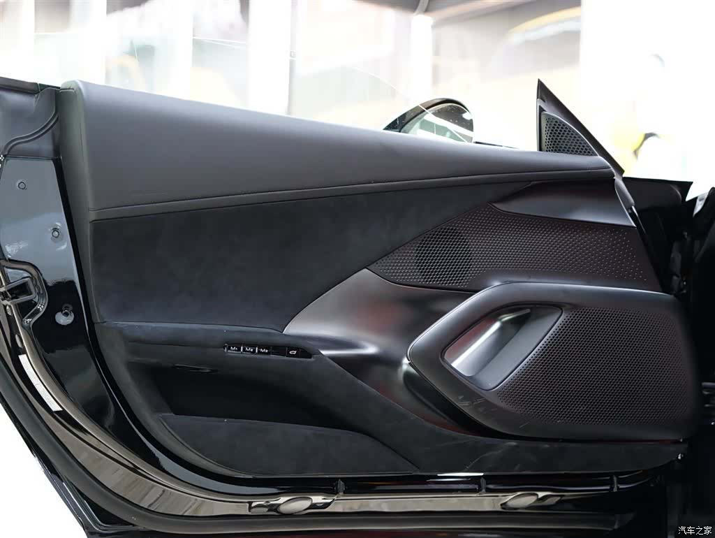 Ferrari 12Cilindri, 2026 31