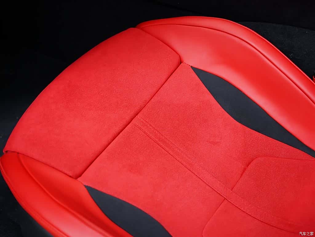 Ferrari 12Cilindri, 2026 35