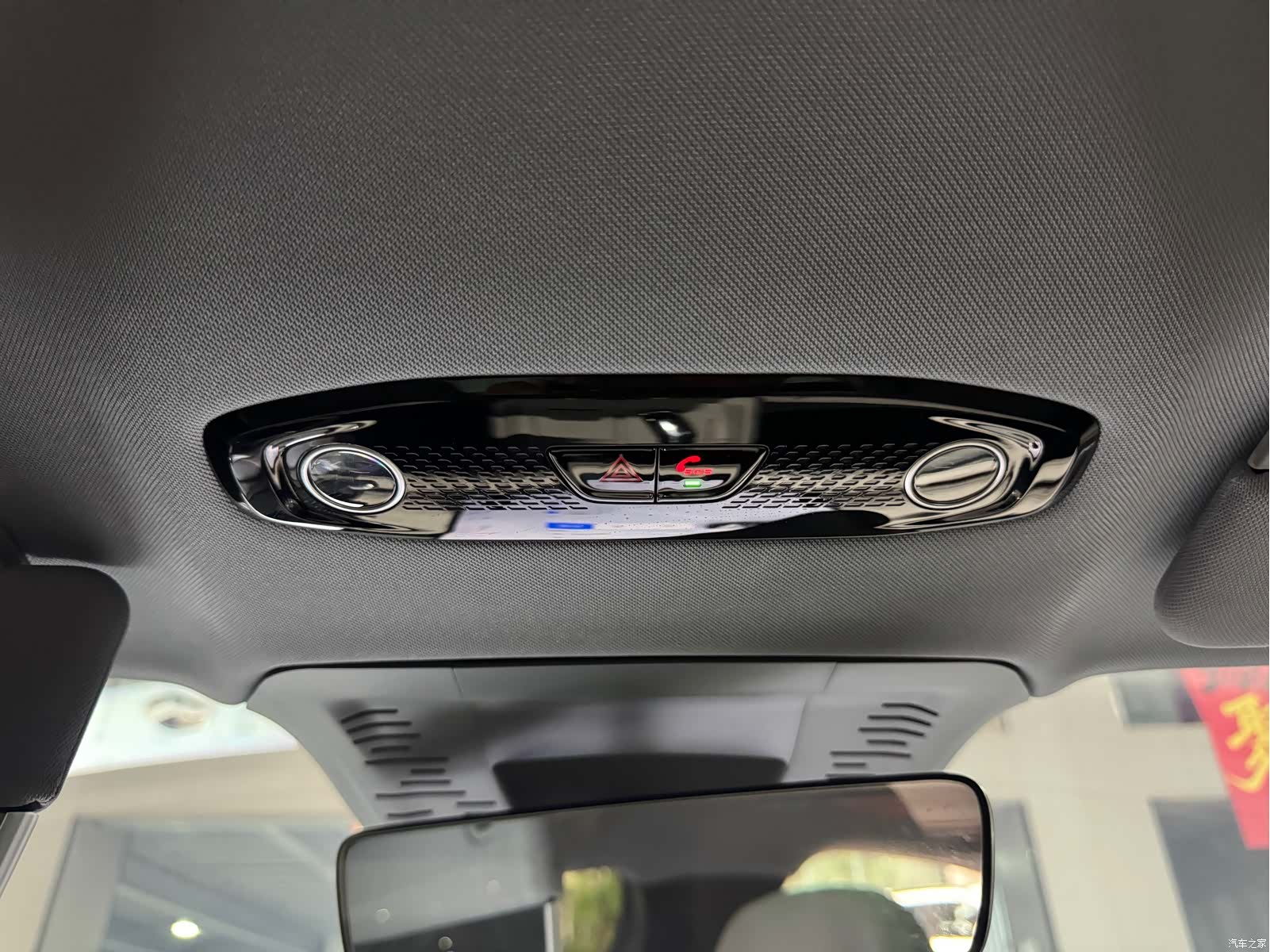 Geely 8, 2025 17