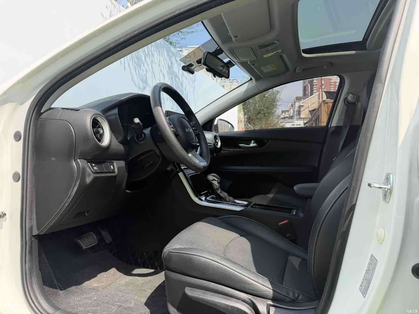Kia K3, 2023 4