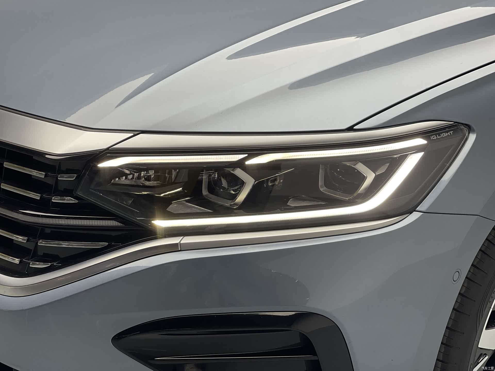 Volkswagen Passat, 2022 15