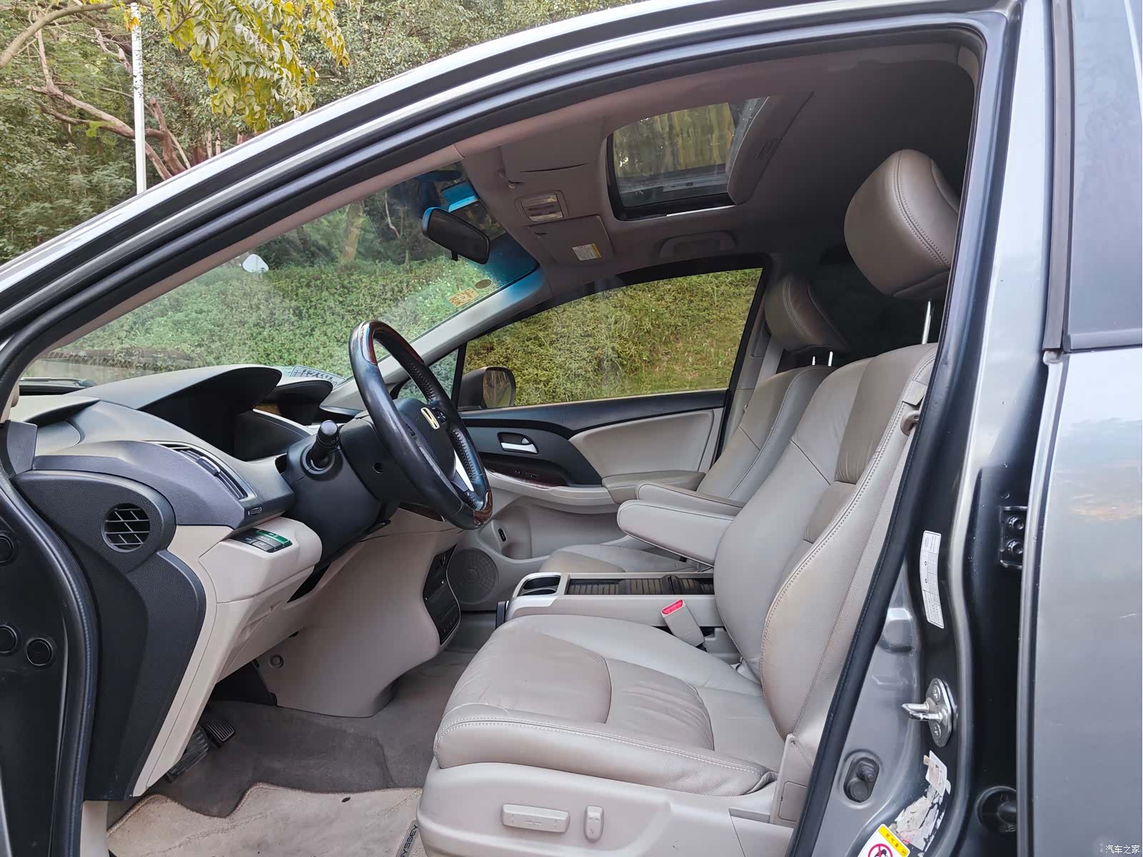 Honda Odyssey, 2011 все фото