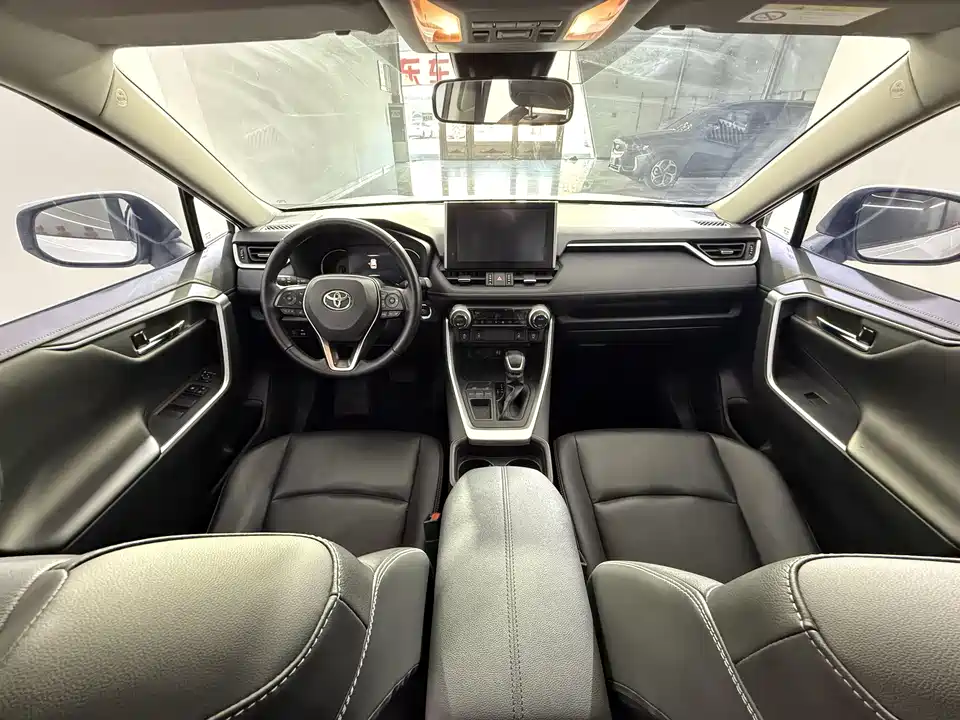 Toyota RAV4 Rongfang