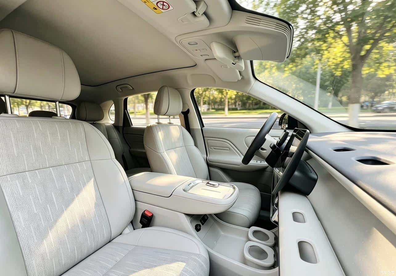 Leapmotor B10, 2025 13