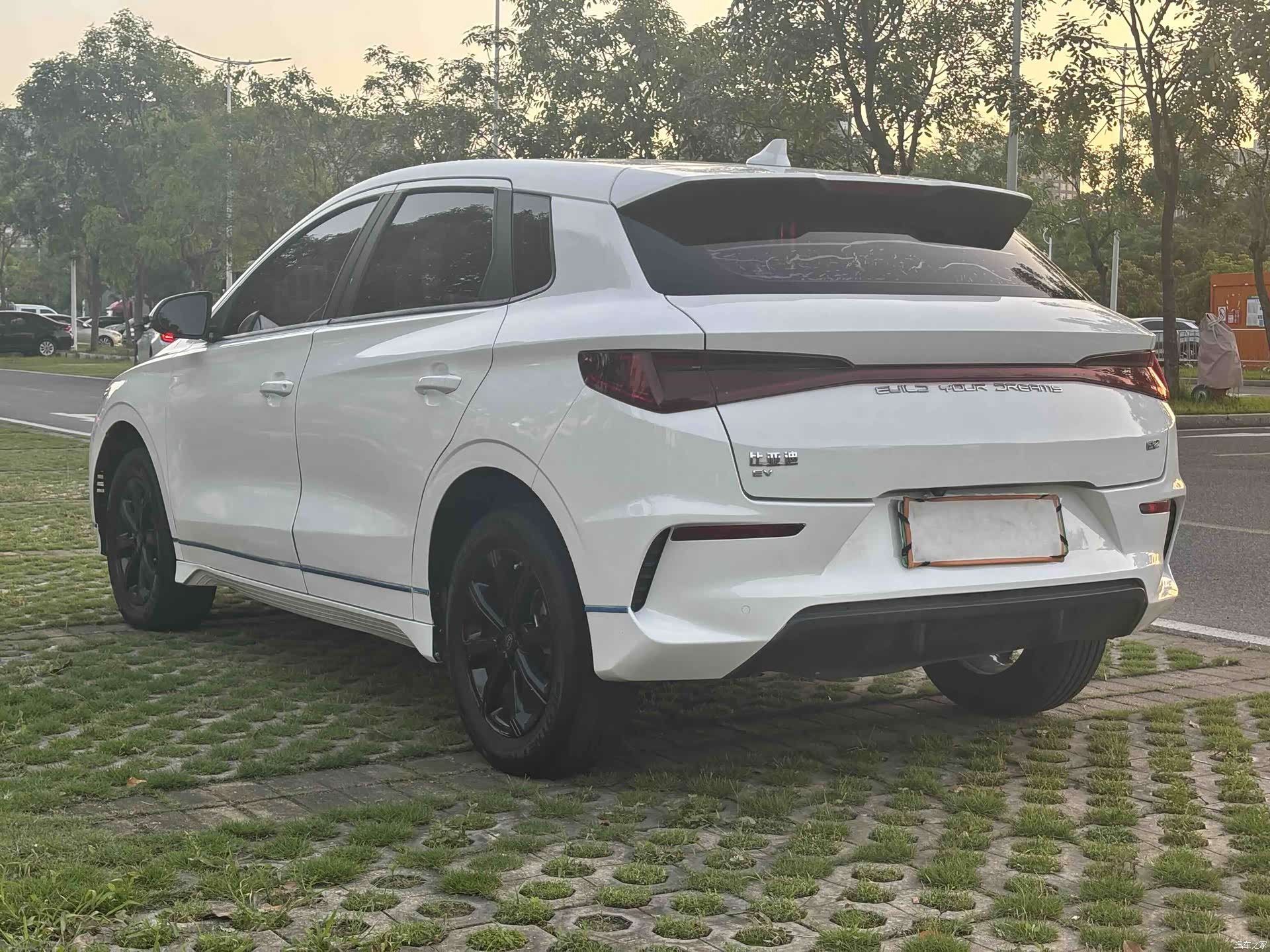 BYD E2, 2022 17