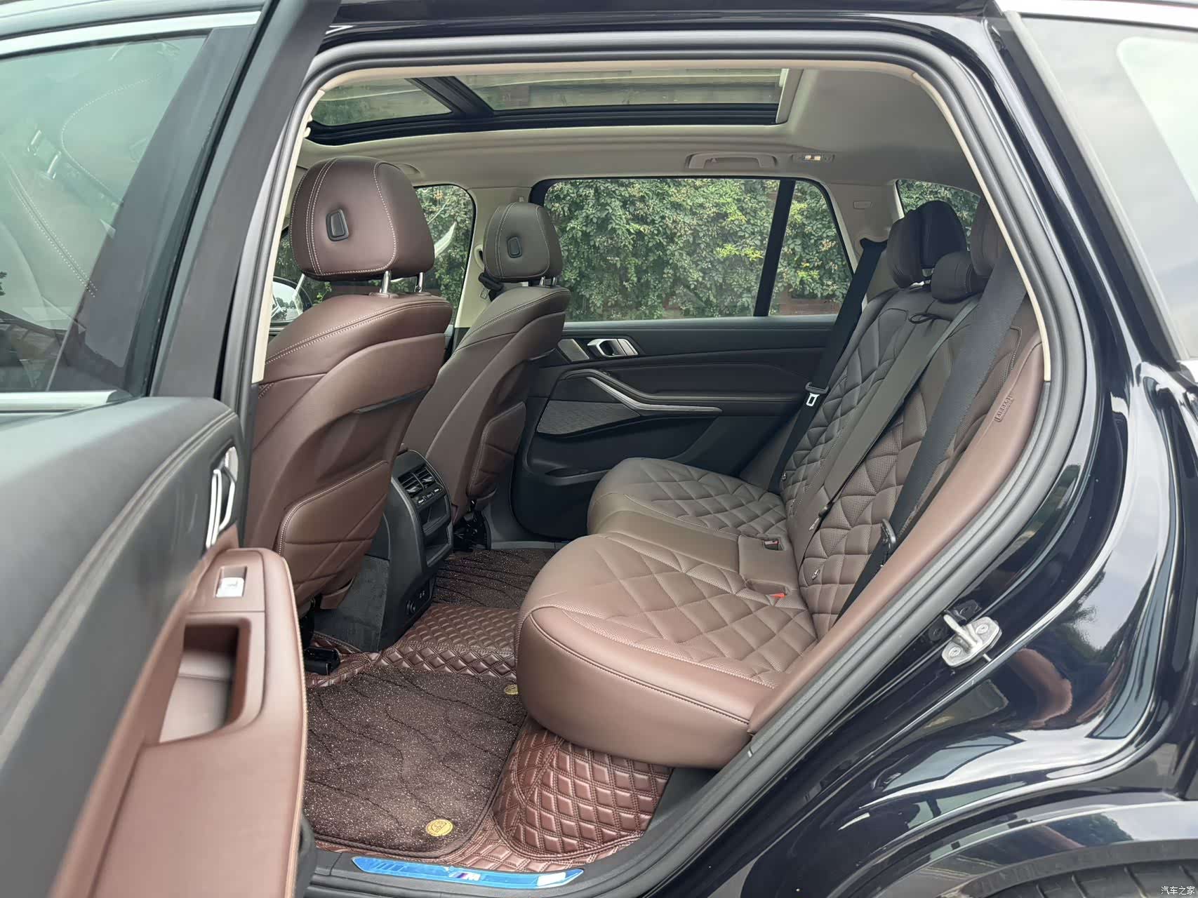 BMW X5, 2022 все фото
