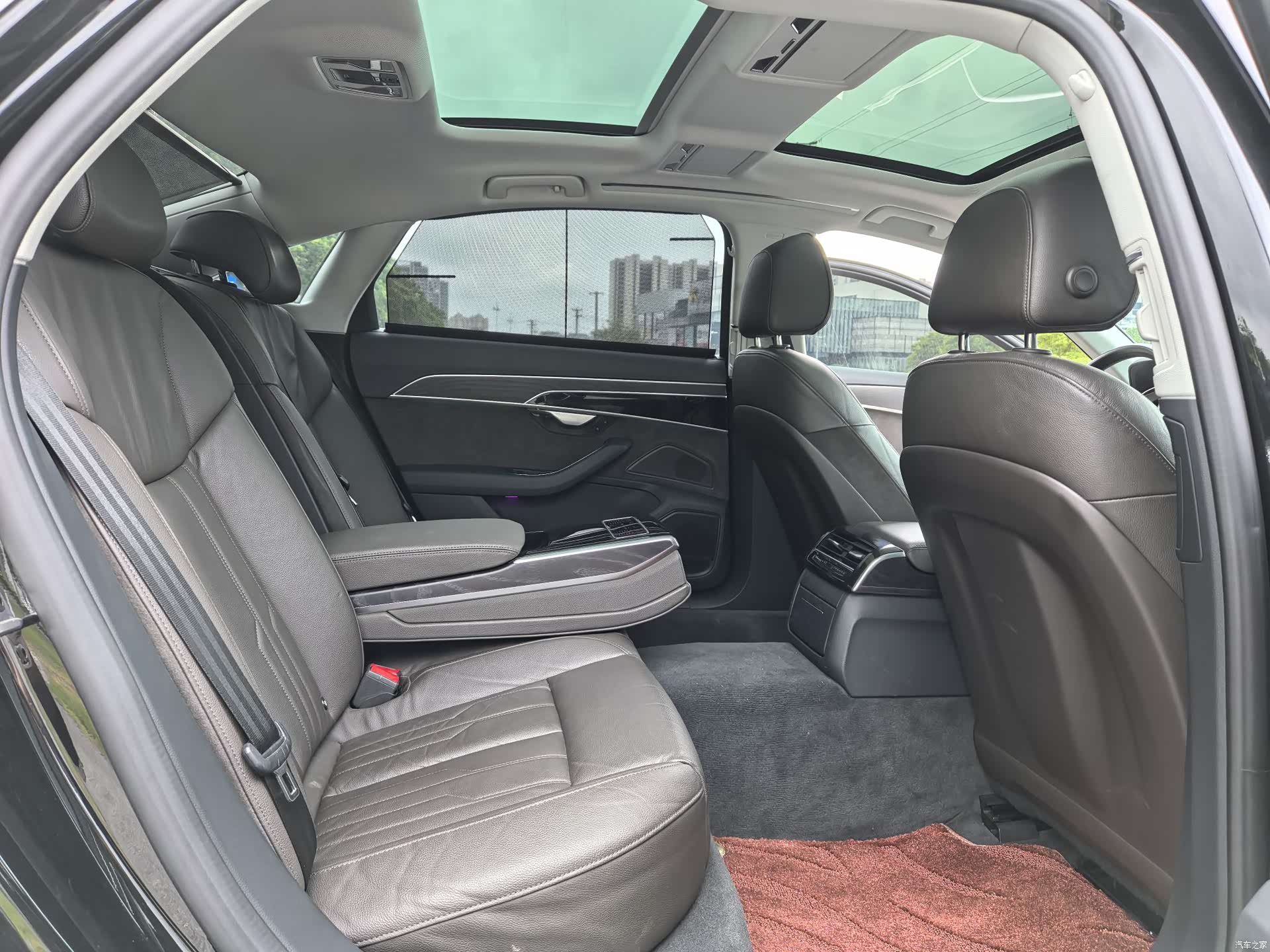 Audi A8L, 2019 11