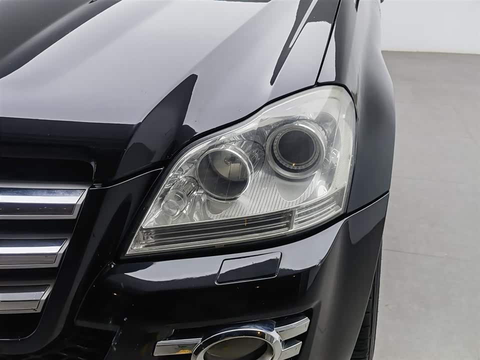 Mercedes-Benz GL grade