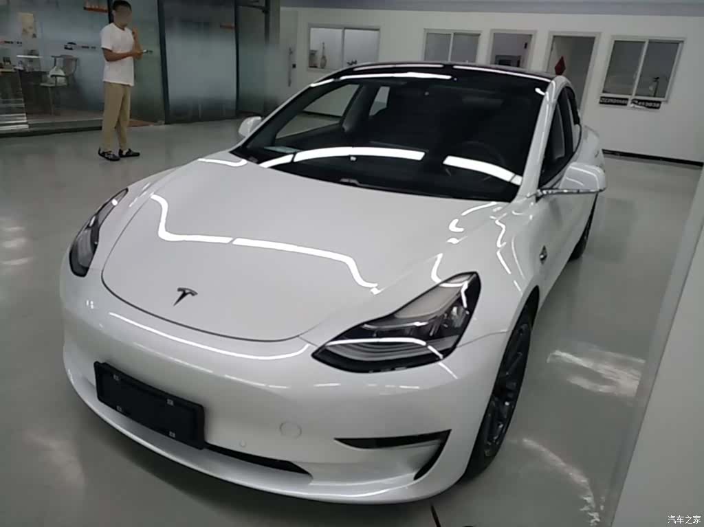 Tesla Model 3, 2019 1