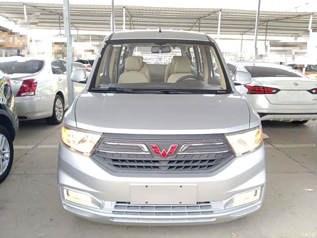 Wuling Hongguang, 2023 3
