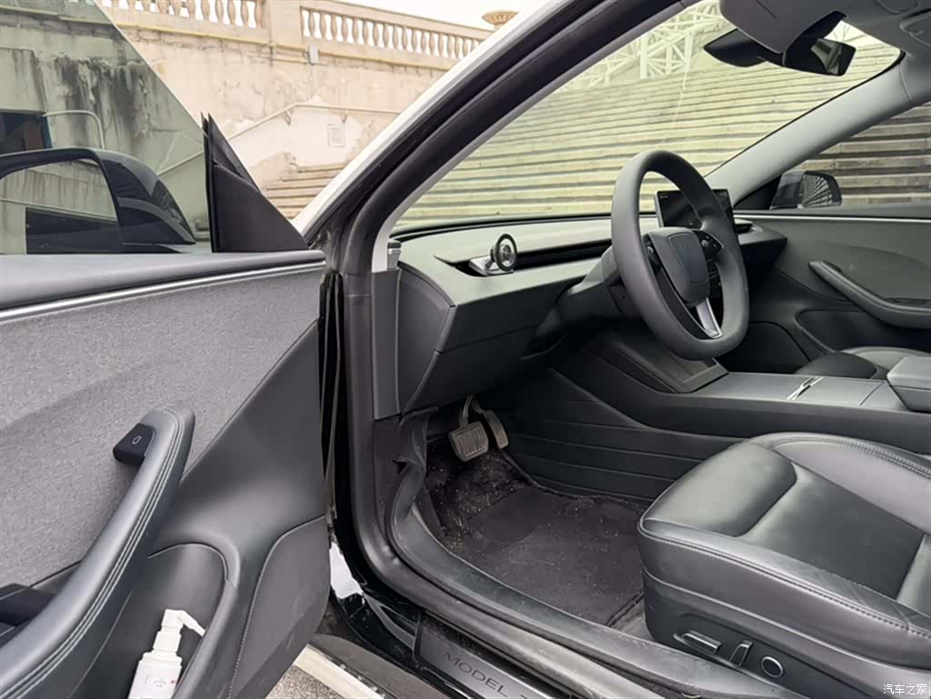 Tesla Model 3, 2023 22