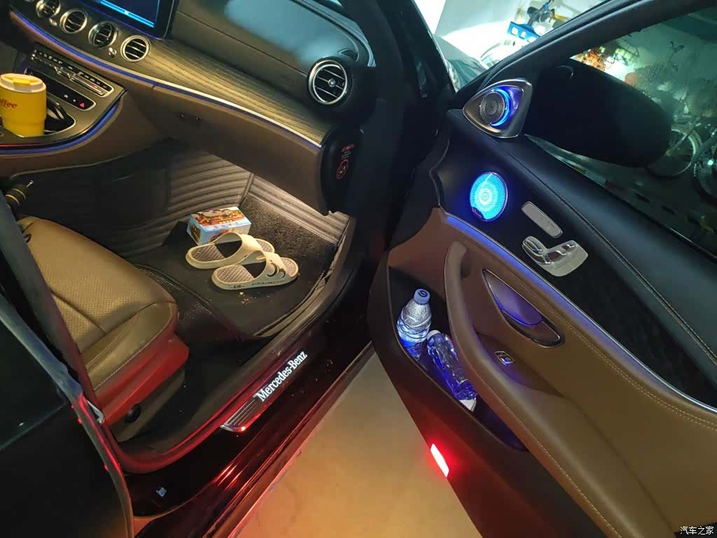 Mercedes-Benz E-Class, 2023 22