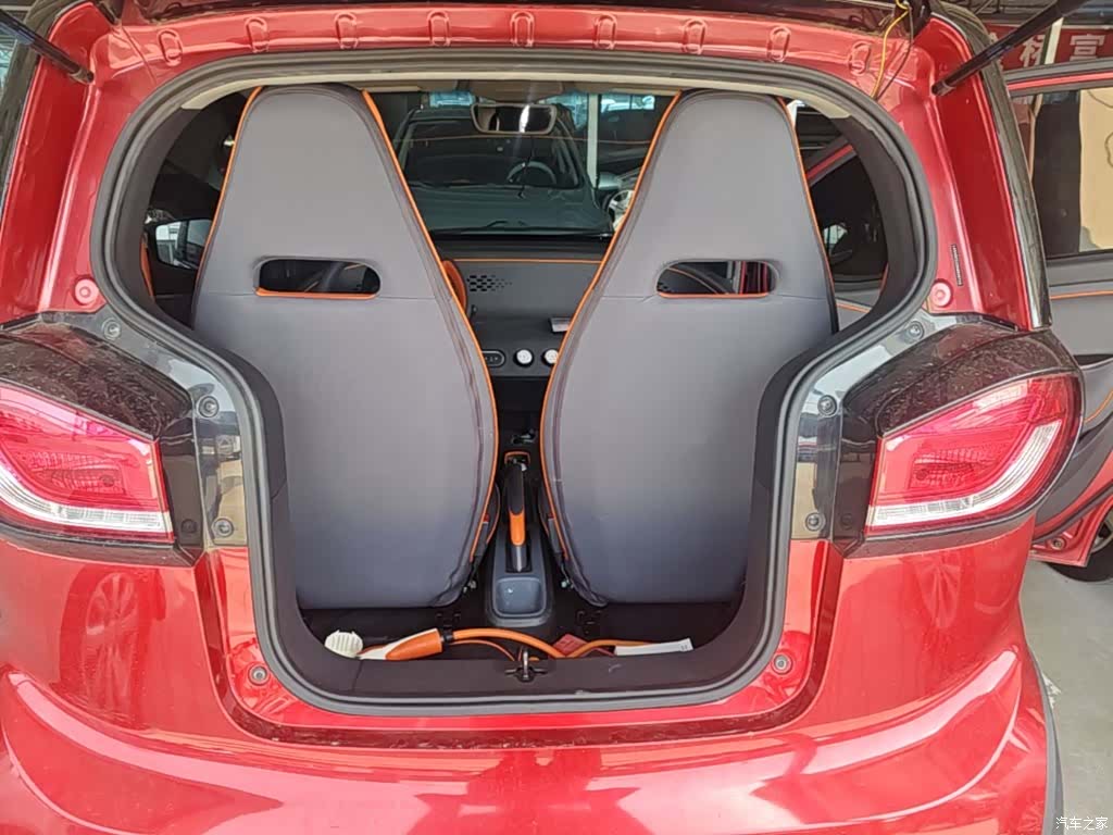 Wuling E100, 2019 19