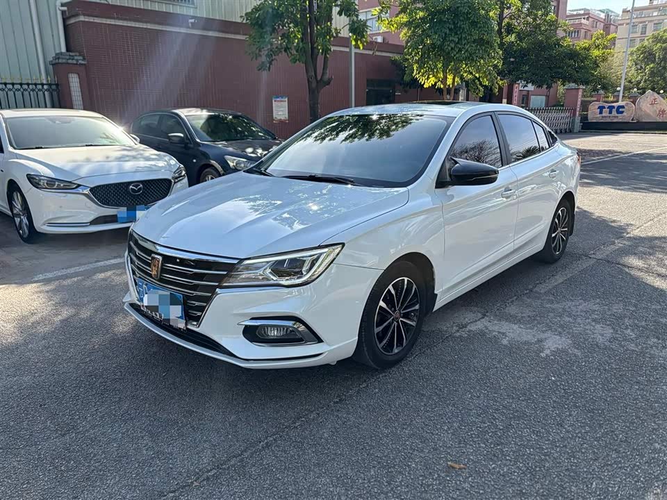 Roewe i5