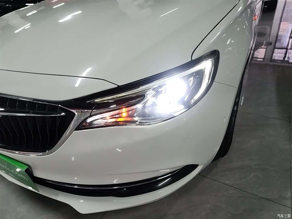 Buick V, 2019 24