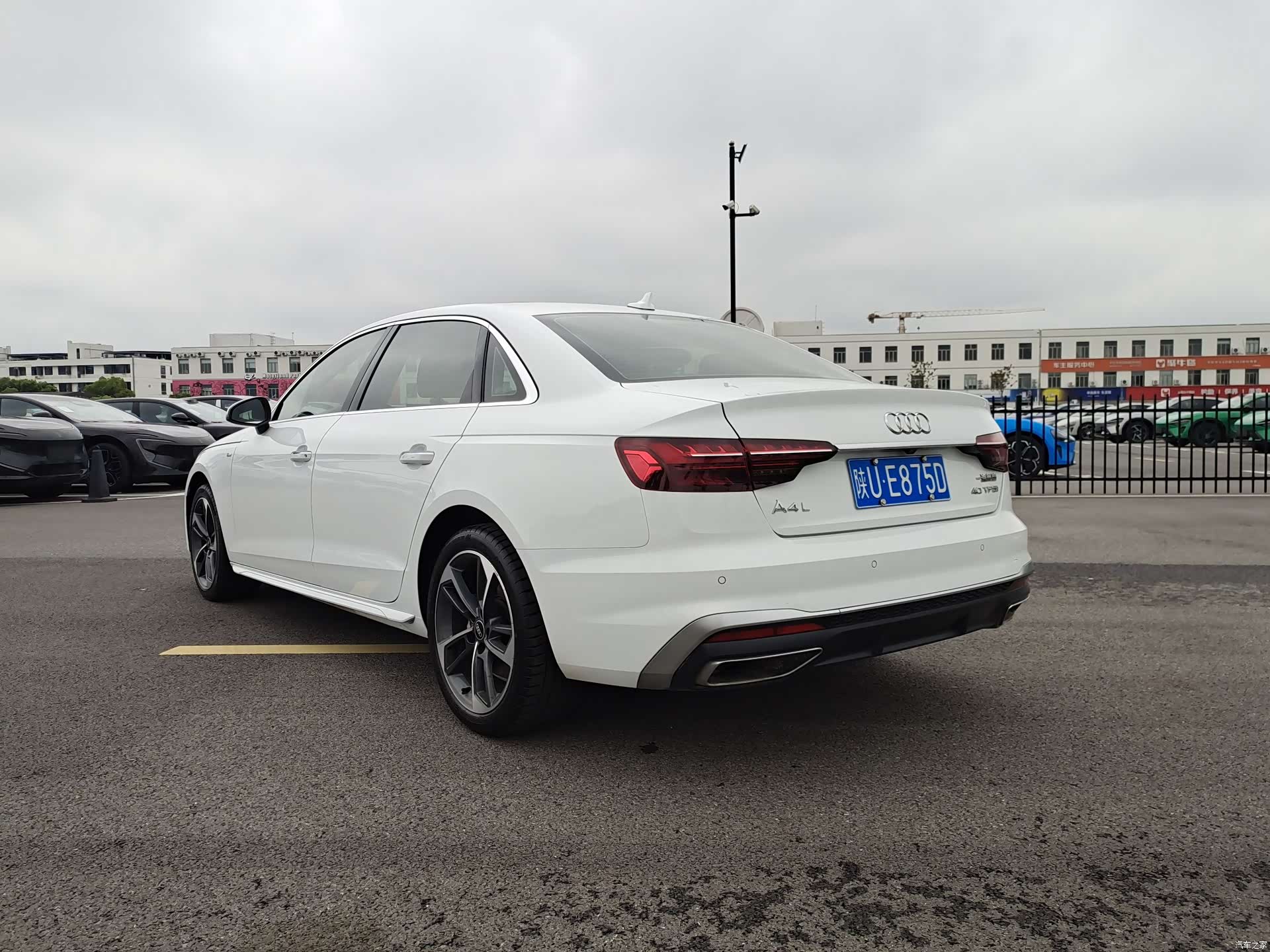 Audi A4L, 2024 все фото