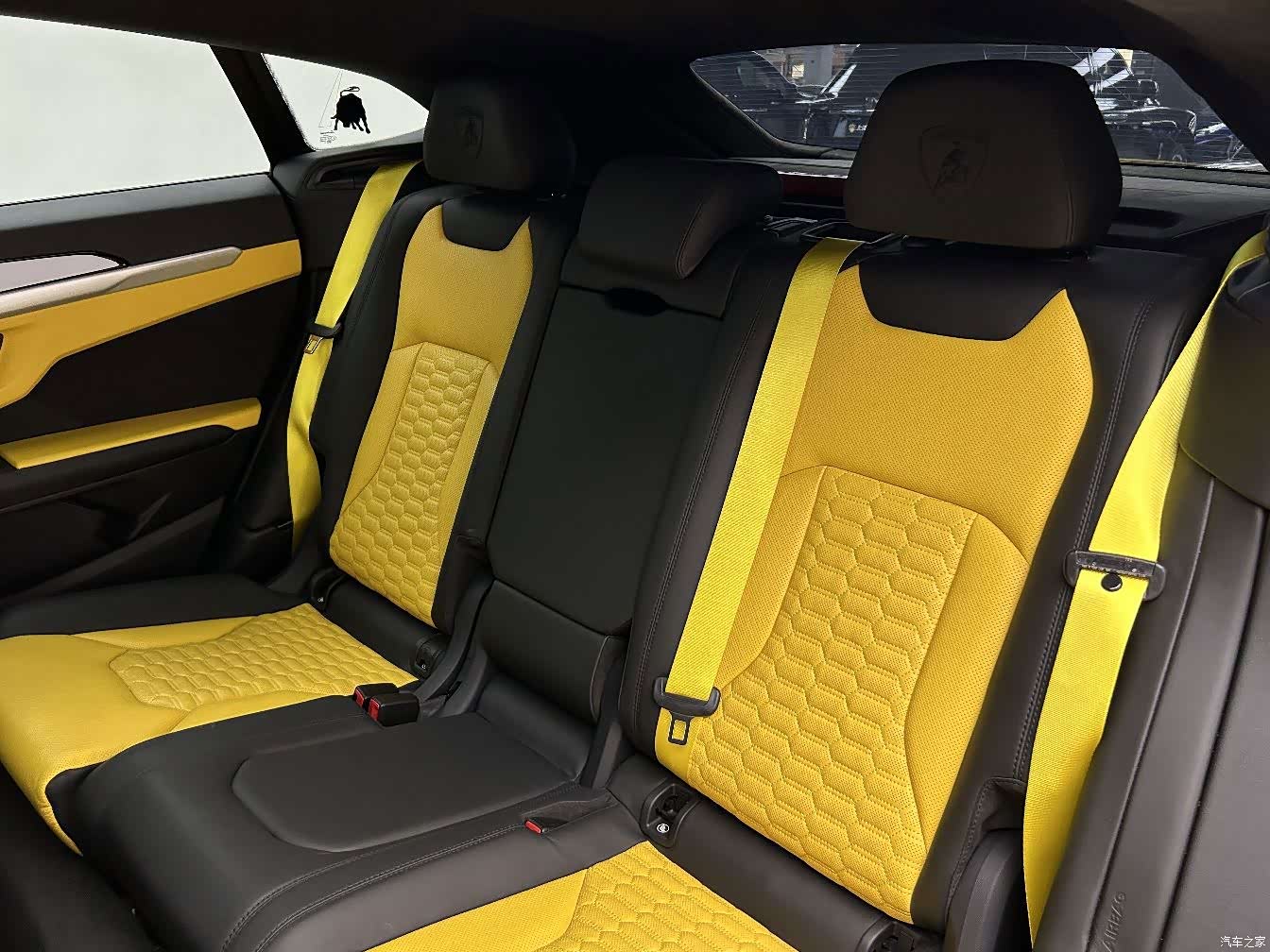 Lamborghini Urus, 2019 20