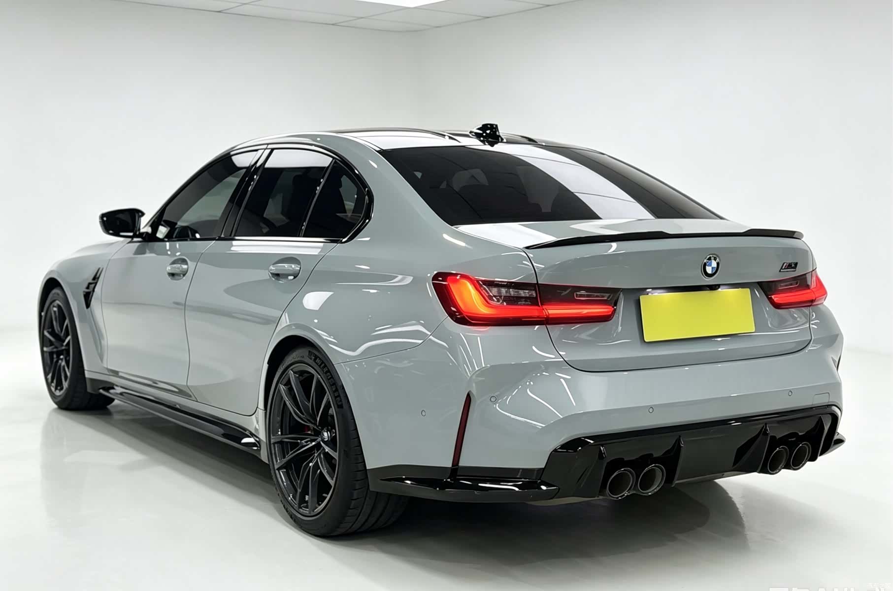BMW M3, 2023 все фото