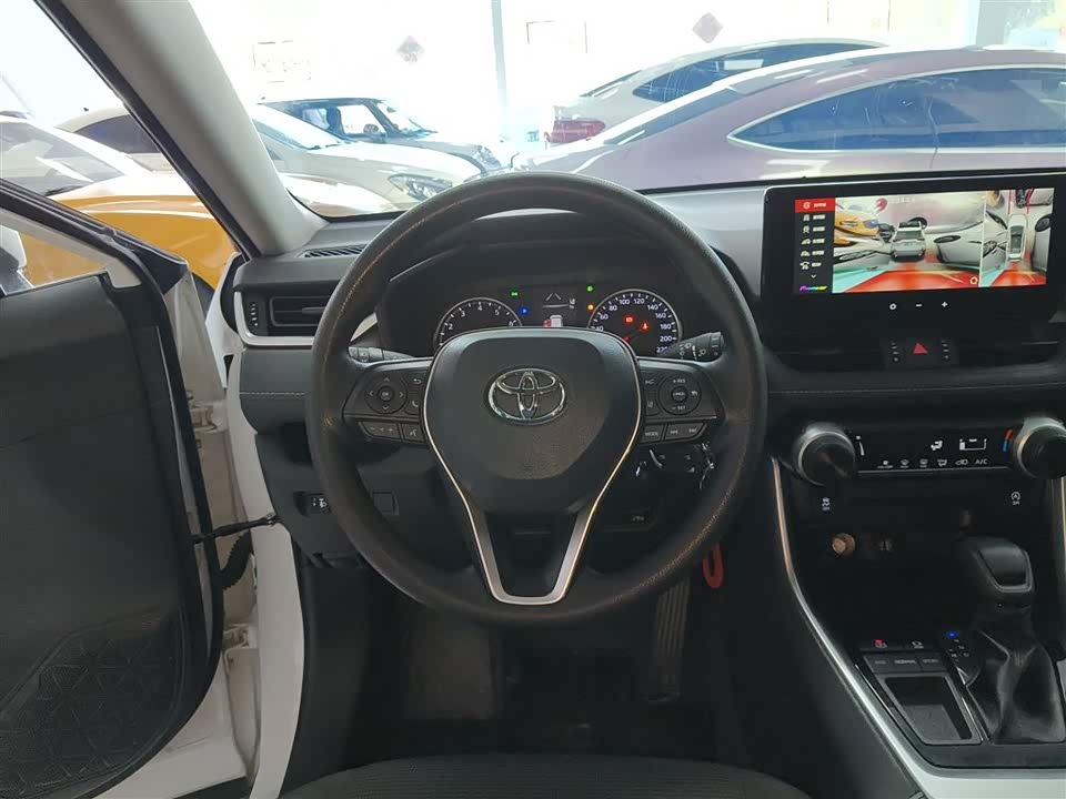 Toyota RAV4 Rongfang