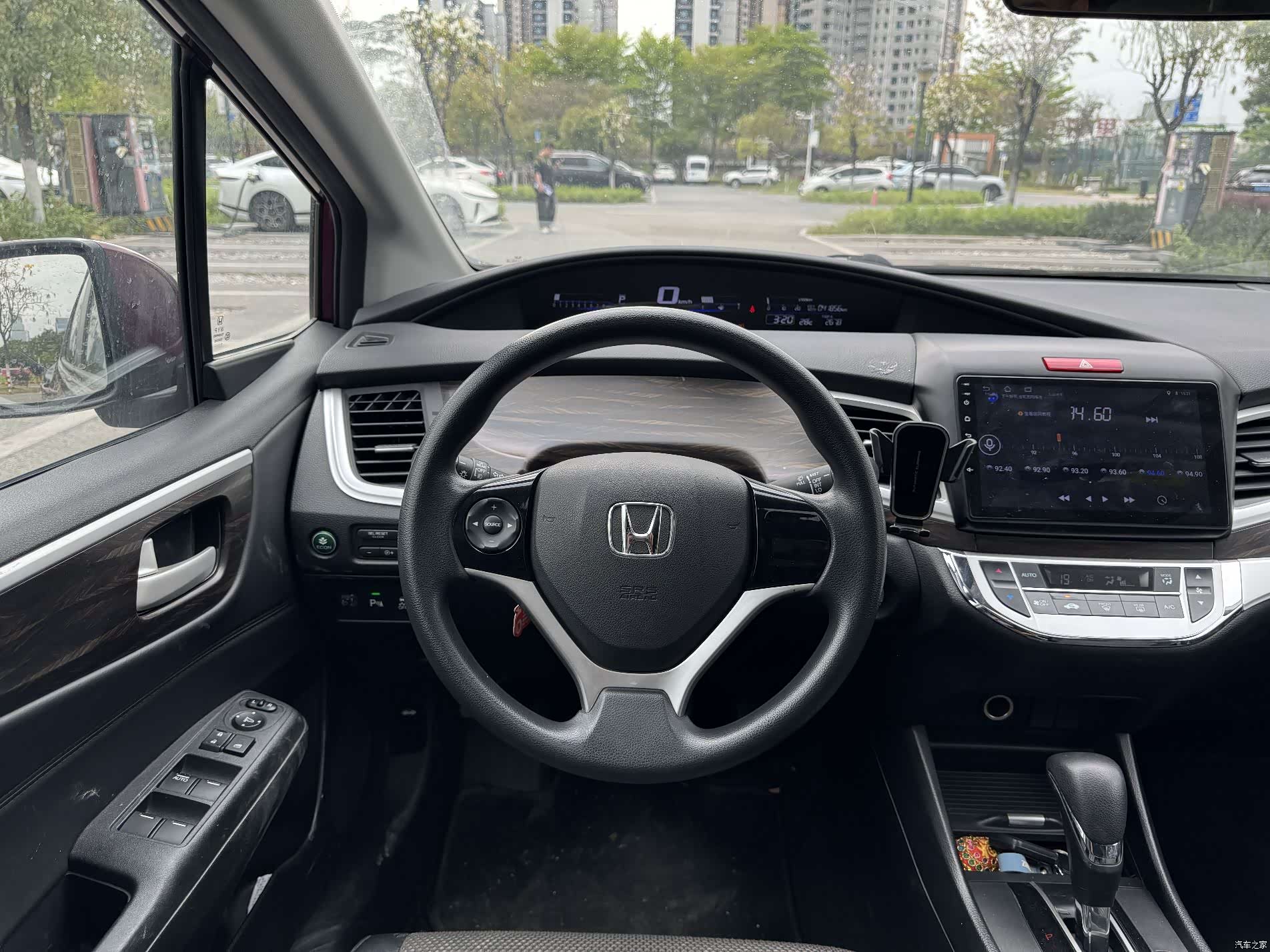 Honda Jade, 2017 9