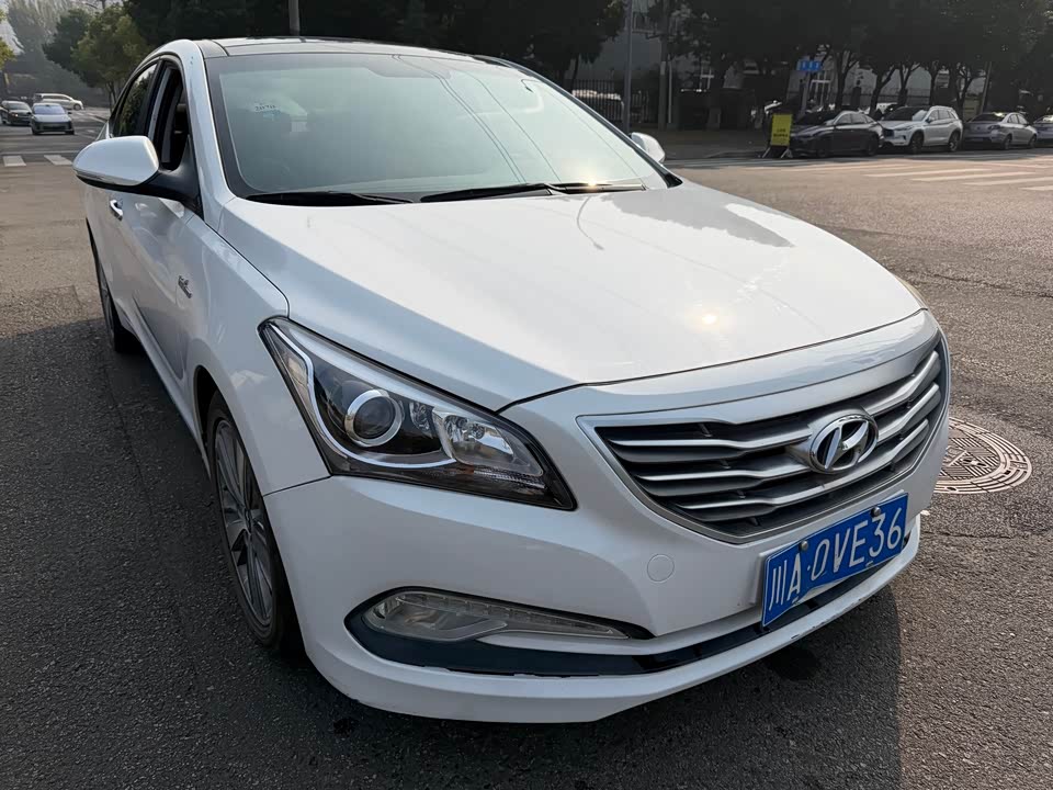 Hyundai Name picture