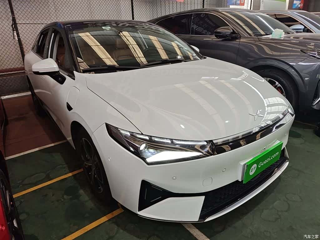 Xpeng P5, 2022 4
