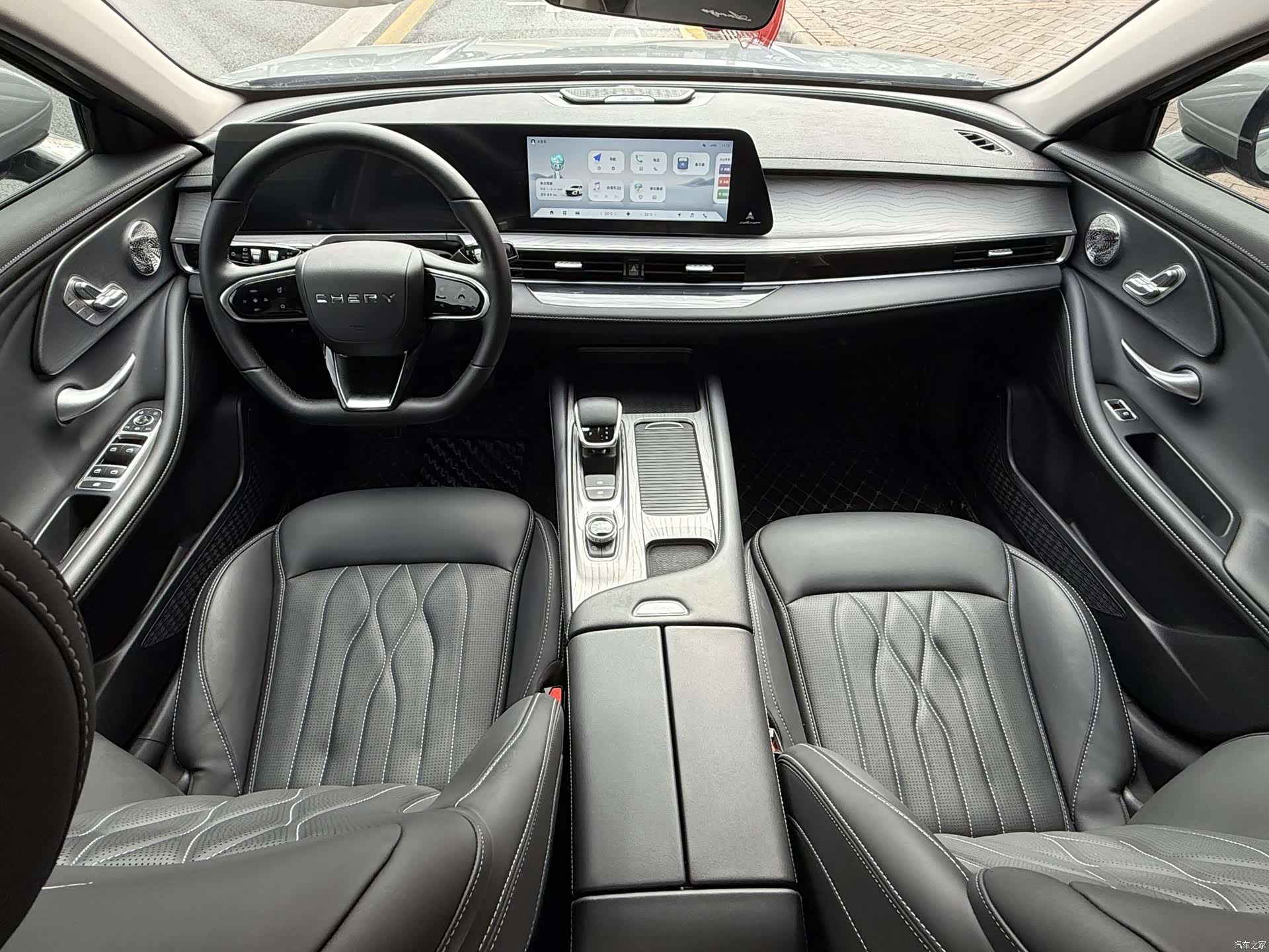 Chery Arrizo 8, 2024 все фото