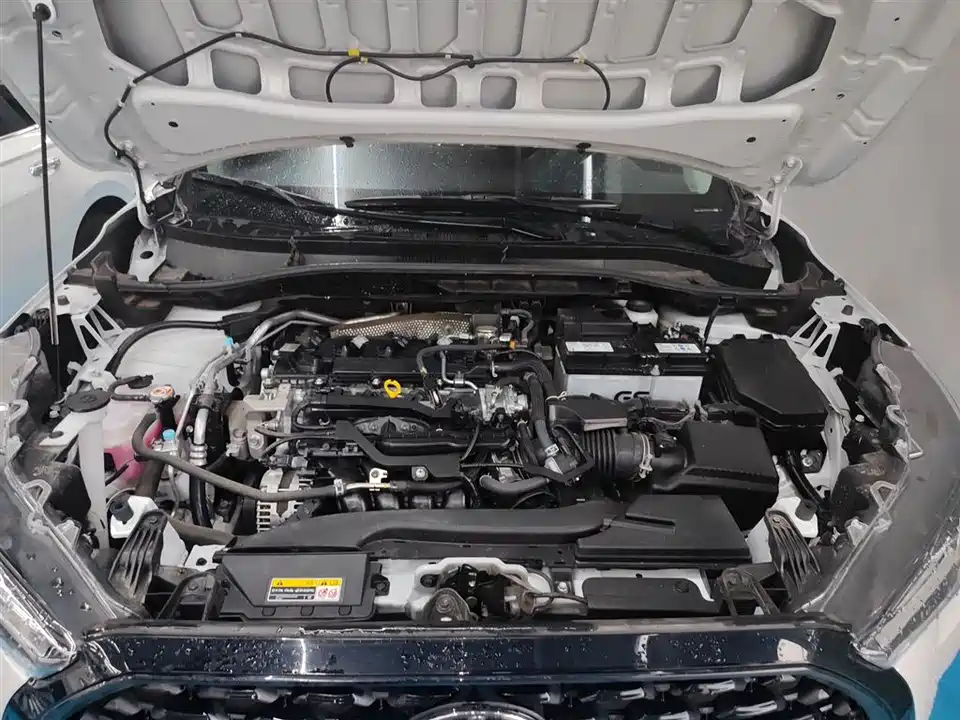 Toyota Corolla Sharp amplifier