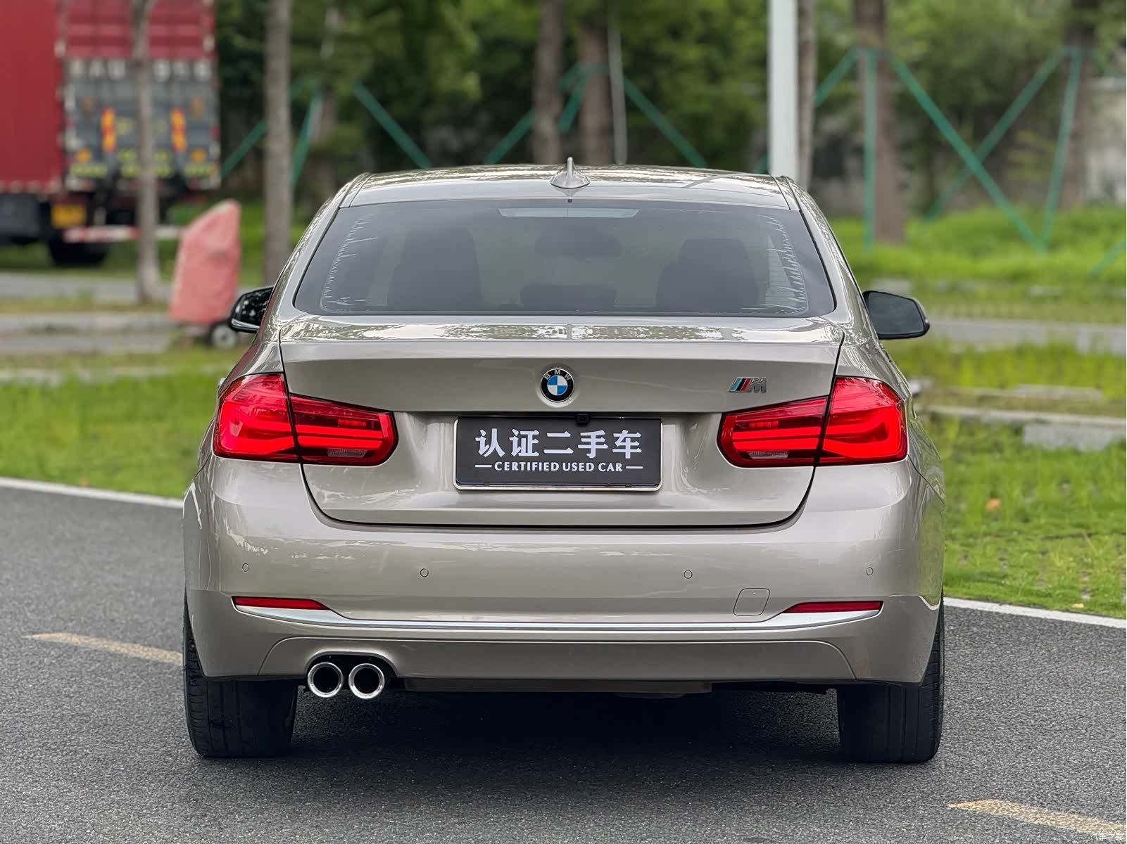 BMW 3 Series, 2018 все фото