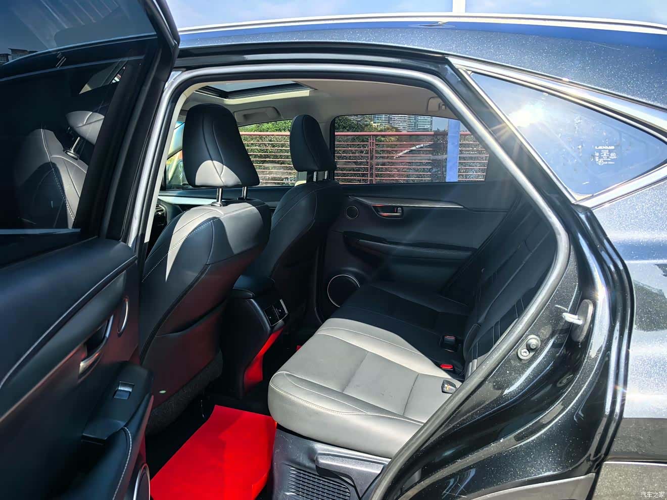 Lexus NX, 2016 15