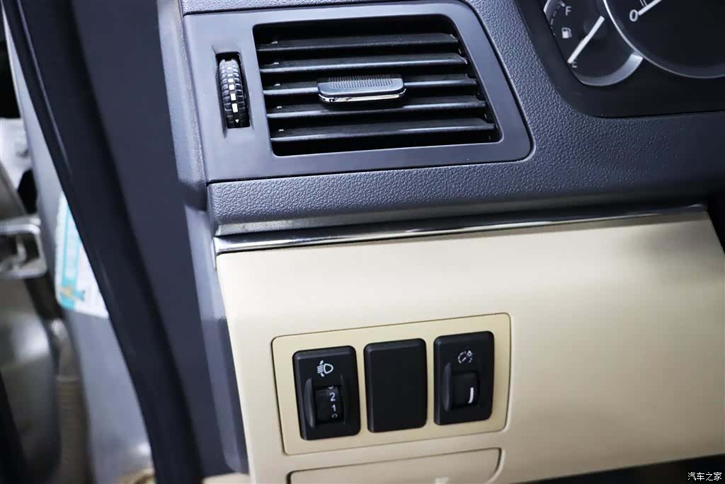 BAIC E Series, 2014 13