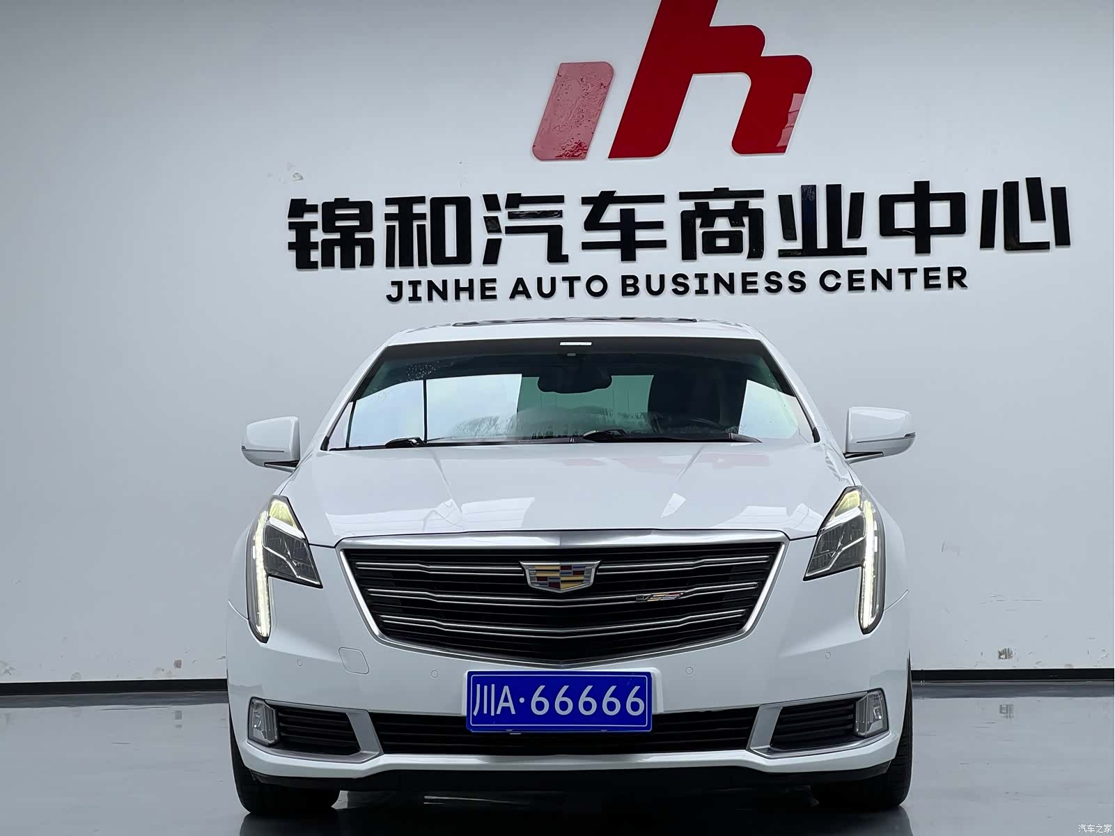 Cadillac XTS, 2018 3