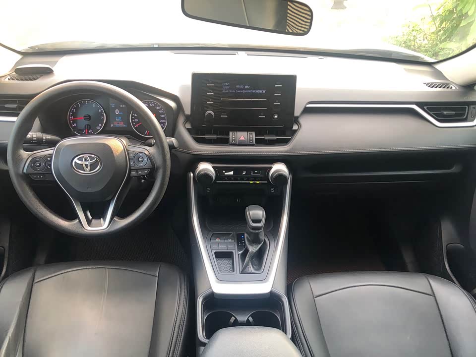 Toyota RAV4 Rongfang Toyota RAV4 Rongfang