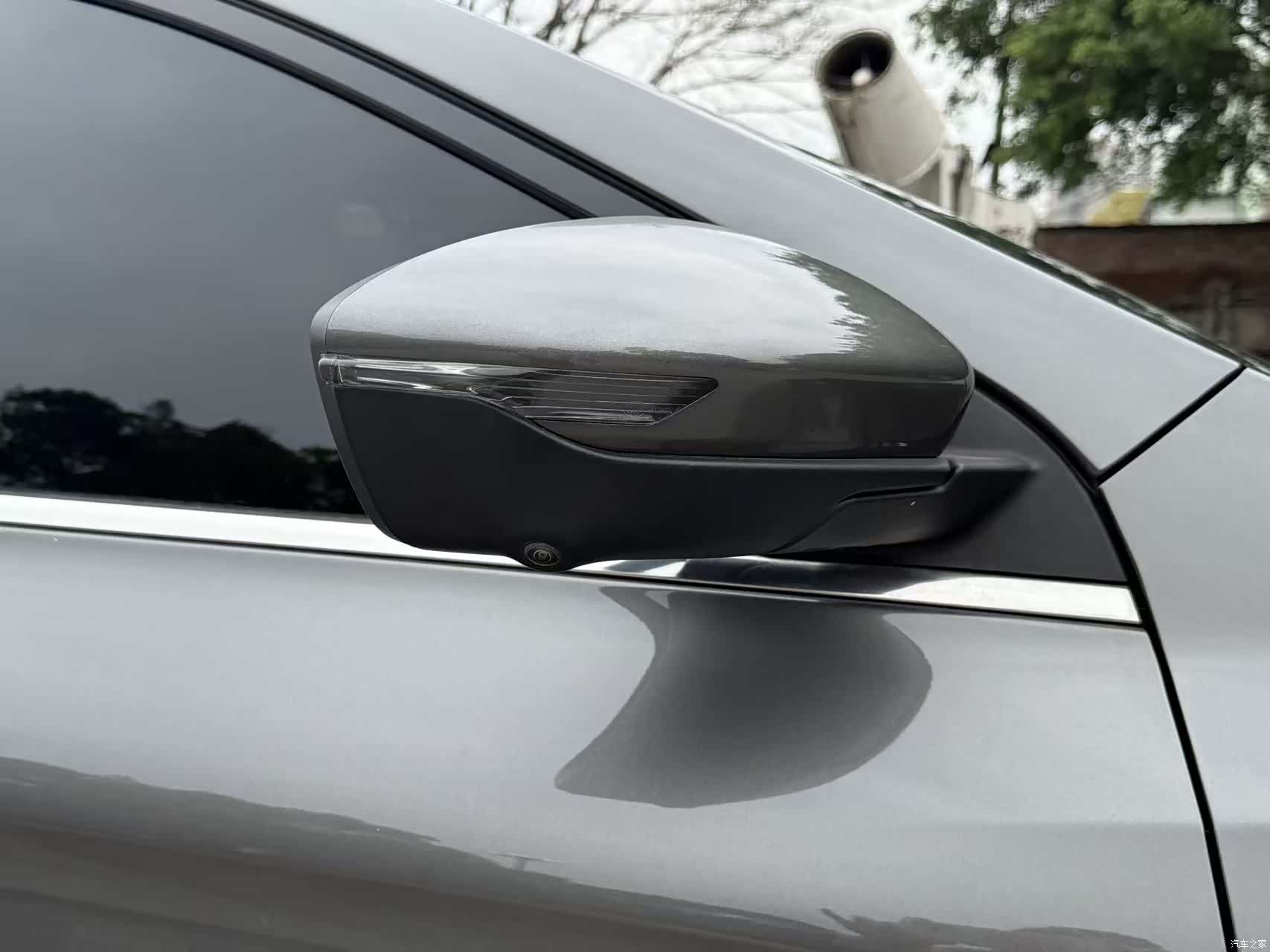 Geely Binray, 2023 16