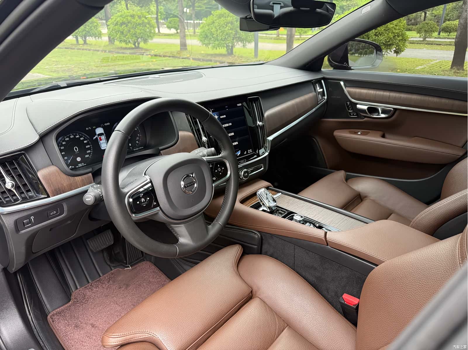 Volvo S90, 2021 4