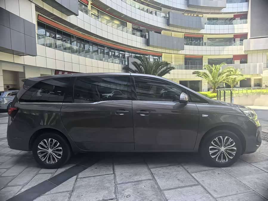 Buick GL8 2021, фото 4