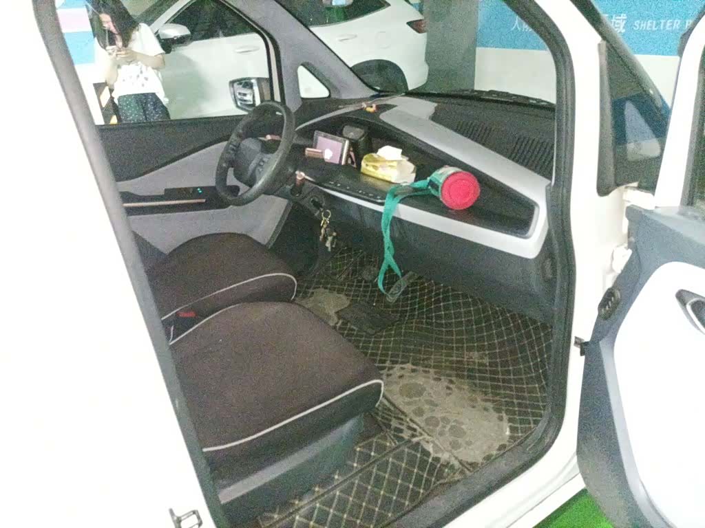 Wuling E200, 2021 19