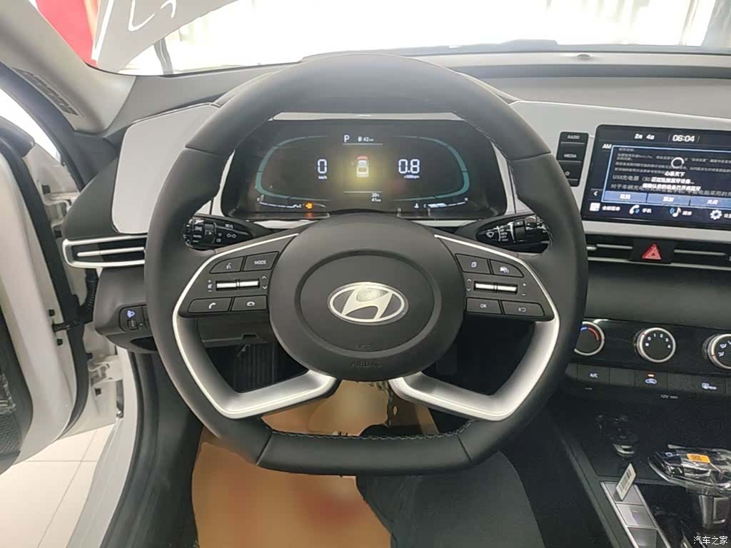 Hyundai Elantra, 2026 7