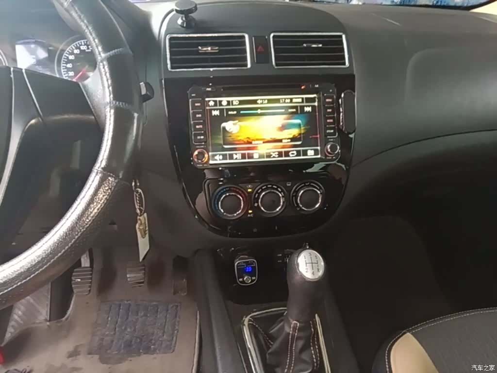 DongFeng X3, 2015 13