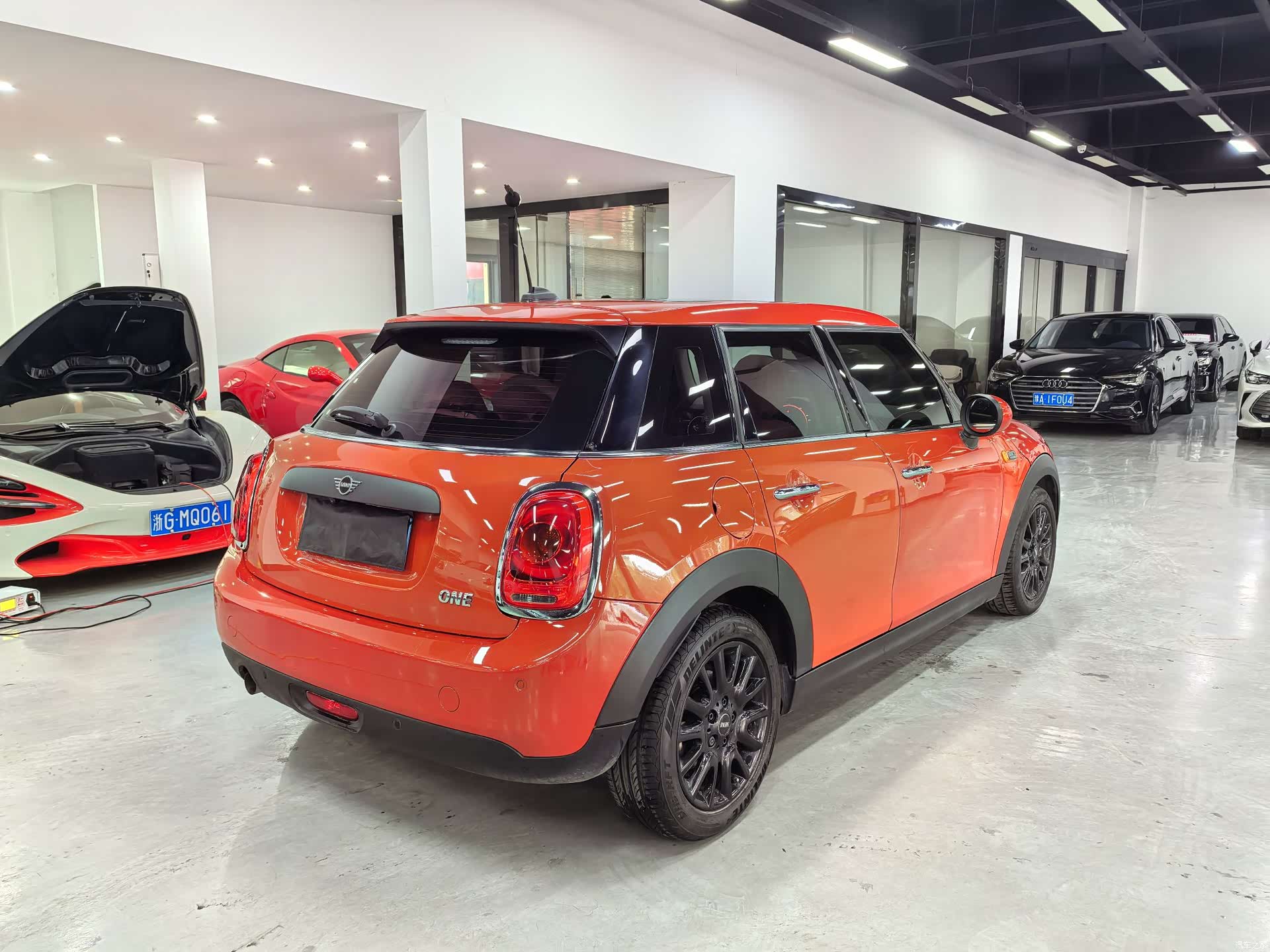 Mini ONE, 2019 все фото