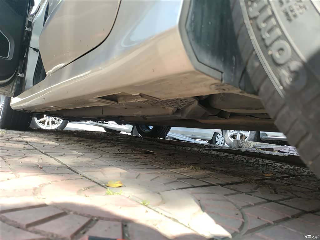 Geely Binray, 2019 22