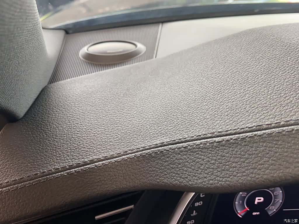 Audi A6L, 2021 3