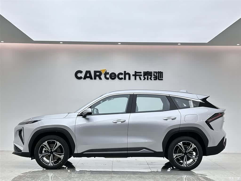 Geely Galaxy L7, 2025 7