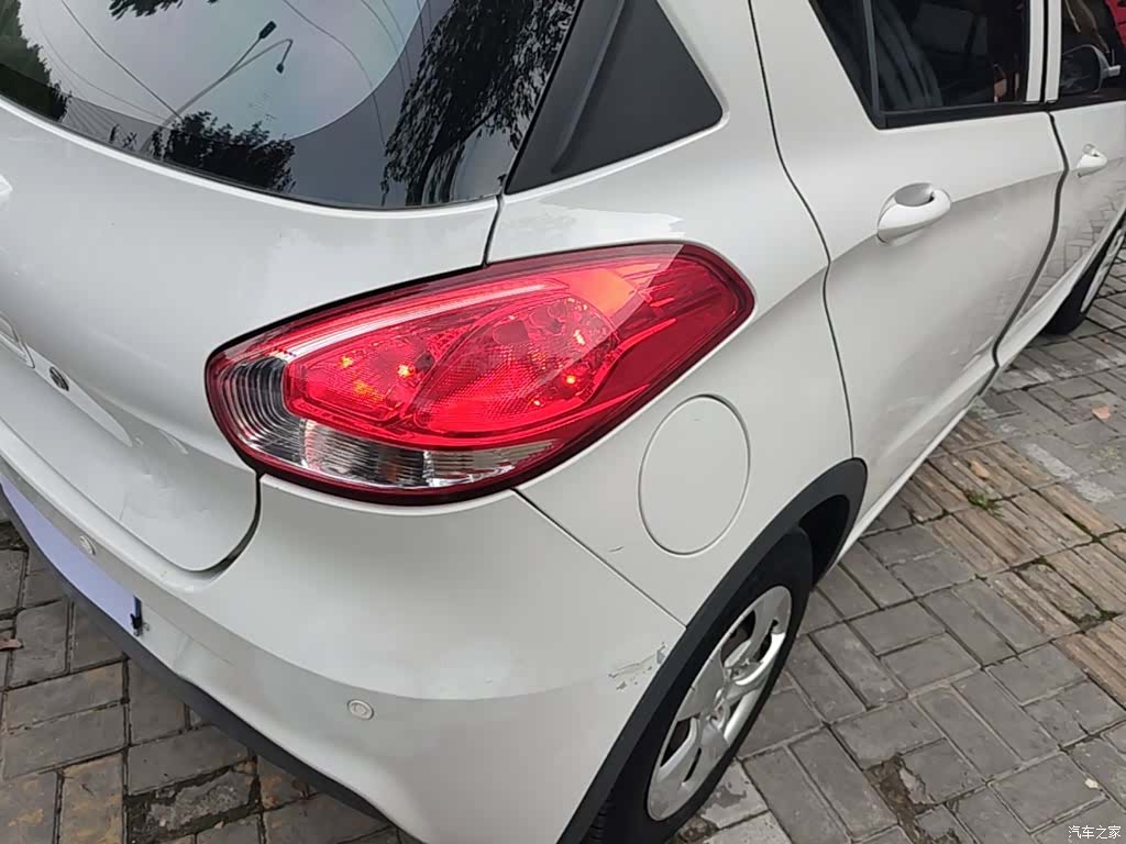 Wuling 310, 2017 8
